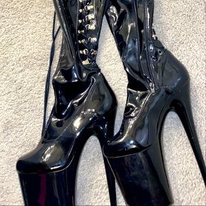 Exotic boots (SOLD) ‼️